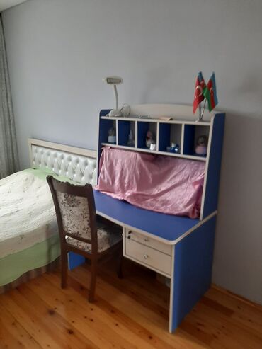 Həyət evləri və villaların satışı: 250kv 2 mertebe yuxarda 4 otaq asagida 4 otaq evin uzunluğu -da lalafo.az — 44 Həyət evləri və villaların satışı: 250kv 2 mertebe yuxarda 4 otaq asagida 4 otaq evin uzunluğu — 44