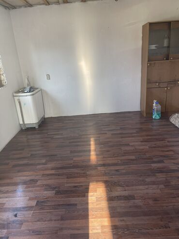 сниму суточный квартира: 30 м², 2 комнаты