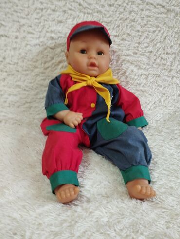 детскую германскую куртку: Германская кукла в отличном состоянии
