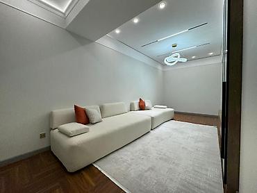 Продажа квартир: 3 комнаты, 105 м², 8 этаж — 2