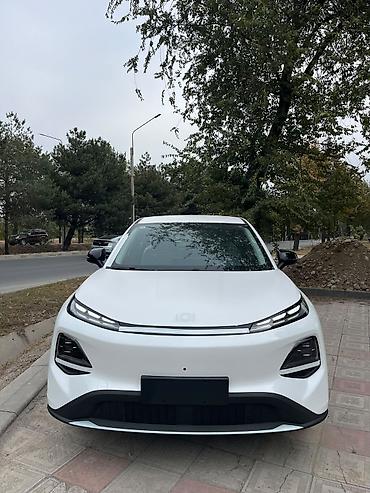 Changan: Changan Qiyuan Q05: 2026 г., Автомат, Электромобиль, Кроссовер — 1