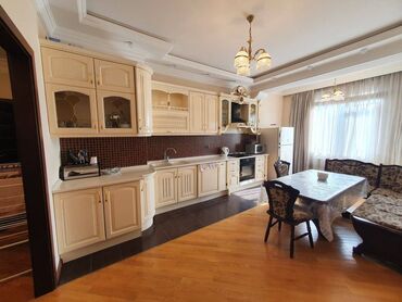 Uzunmüddətli kirayə mənzillər: Səbail rayonu,Bülbül prospekti 40. MTK- Jale Plaza. ( Heyder Eliyev — 3