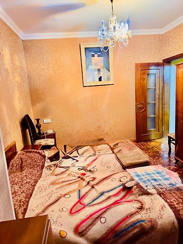 sabirabad ev satisi: Bakı, 9-cu mikrorayon, 4 otaqlı, Köhnə tikili, m. Nəsimi, 110 kv. m — 10