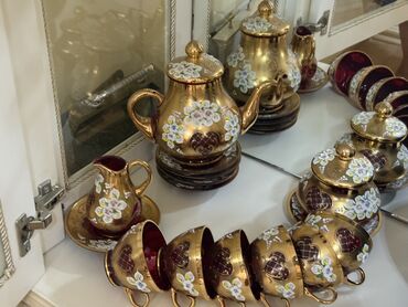 Çay dəstləri və servizlər: Çay dəsti, rəng - Qızılı, Şüşə, Bohemia, 6 nəfərlik