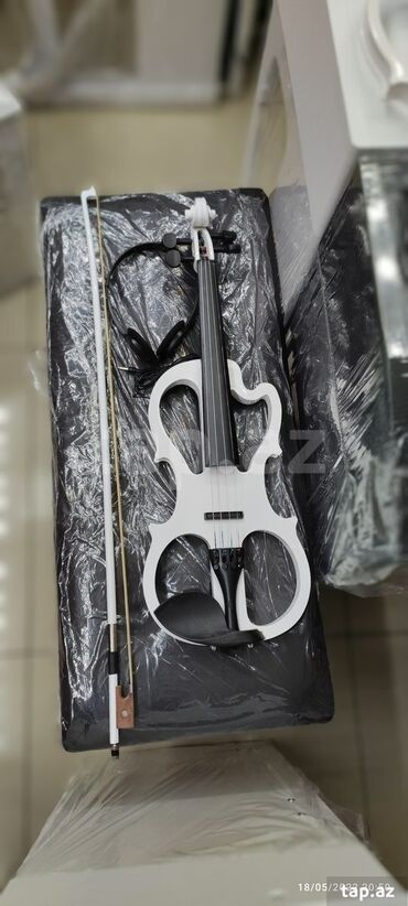 Skripkalar: Skripka Skripka ve Skripkalara Böyük endirim kampaniyası davam edir -da lalafo.az — 24 Skripkalar: Skripka Skripka ve Skripkalara Böyük endirim kampaniyası davam edir — 24