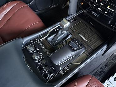 lehsus 570: Lexus LX: 2018 г., 5.7 л, Автомат, Бензин, Внедорожник — 9