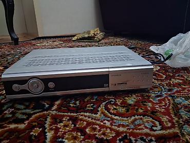 dvbs: Openbox F-300FTA rəqəmsal peyk qəbuledicisi Xüsusiyyətlər: - DVB-S — 1