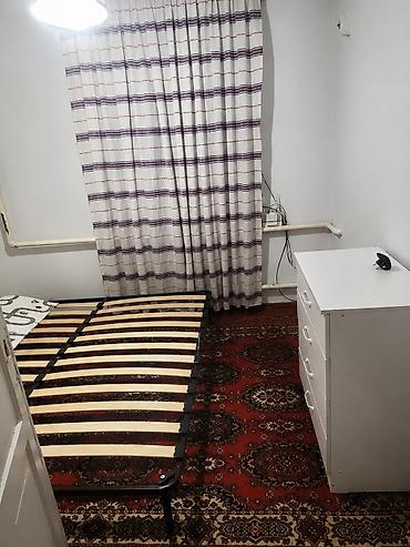 суванбердиева: 8 м², 1 комната, 3 мкр, Можно с животными — 2