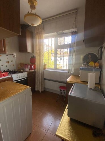 Köhnə tikili: Bakı, Yasamal, 3 otaqlı, Köhnə tikili, m. Elmlər Akademiyası, 80 kv. m -da lalafo.az — 16 Köhnə tikili: Bakı, Yasamal, 3 otaqlı, Köhnə tikili, m. Elmlər Akademiyası, 80 kv. m — 16