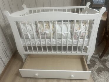 Детские односпальные кровати: Детская кроватка фирменная покупали в магазине с комплектом текстиля и — 2