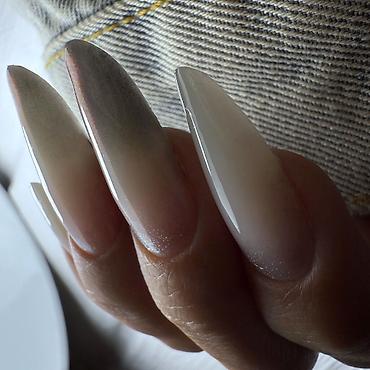 Маникюр: Наращивание ногтей, Покрытие гель лаком, Ремонт сломаных ногтей, Маникюр, Педикюр, Консультация, Одноразовые расходные материалы, Требуются модели — 3