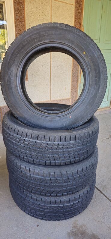 ленд ровер дефендер: Шины 225 / 65 / R 17, Зима, Б/у, Комплект, Dunlop