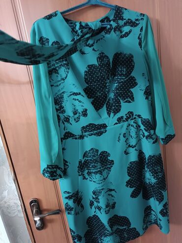 женское платье размер 52: Блузка, Вечерняя, Трикотаж, Однотонный
