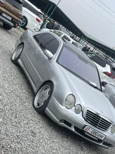 срочно мерс: Mercedes-Benz E-Class: 2001 г., 4.3 л, Типтроник, Бензин, Седан