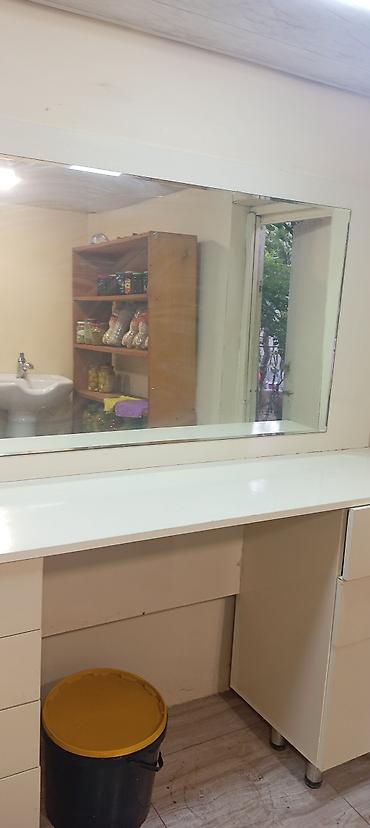 tek salon: Salon üçün güzgülü şkaf 
Kürdəxanı — 1