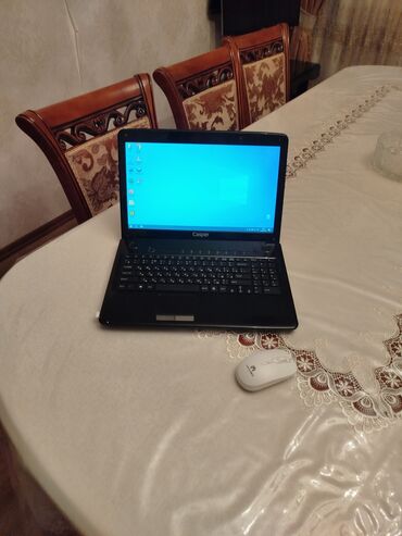 cpu fan: Intel Core i3, 8 GB, 15.6 "