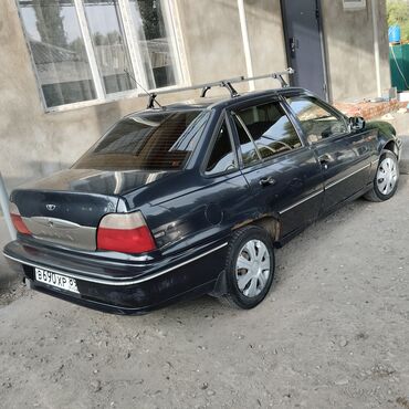 matiz 1 0: Daewoo Nexia: 2008 г., 1.5 л, Механика, Бензин, Седан