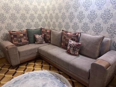 şişmə divan: Künc divan