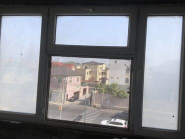 Təmir və tikinti: İşlənmiş İkiqat şüşə paketi Plastik pəncərə, Еni: 240 sm, Uzunluğu: 145 sm
