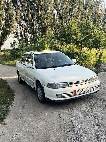 lancer: Mitsubishi Lancer: 1993 г., 1.6 л, Механика, Бензин, Седан — 1