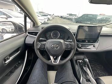 Toyota: Toyota Corolla: 2021 г., 1.8 л, Вариатор, Гибрид, Седан — 10