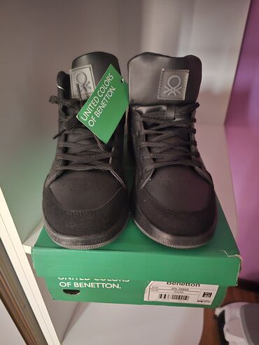 uşaq qış botinkaları: Benetton teze 40 raz logolu