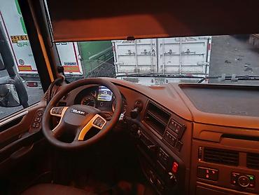 vip razbor: Тягач, DAF, 2019 г., Тентованный — 1