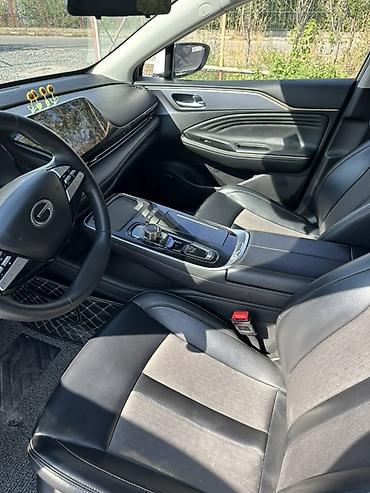 roewe ei5: GAC Aion S — электрический седан белого цвета. Основные особенности — 7