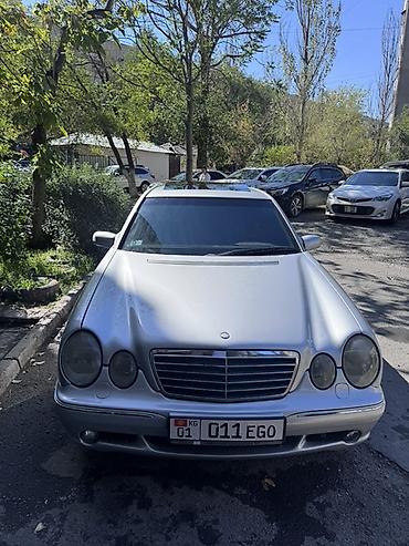 мэри: Mercedes-Benz E-класс AMG: 1999 г., 5.4 л, Автомат, Бензин, Седан — 3