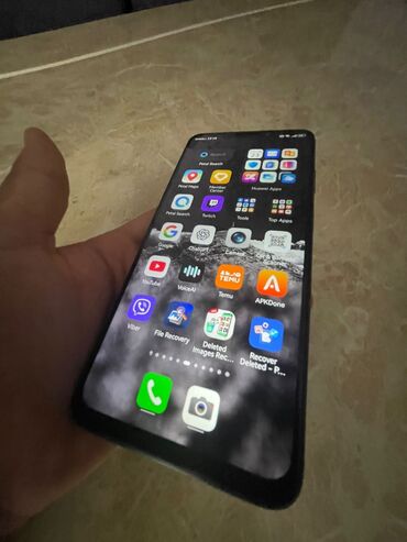 Çəngəllər: Huawei nova Y91, 128 GB, rəng - Qara