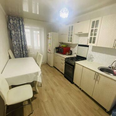 6 мкр квартиры: 2 комнаты, Агентство недвижимости, Без подселения, С мебелью полностью