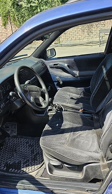 Volkswagen: Volkswagen Passat: 1996 г., 1.6 л, Механика, Бензин, Универсал — 6