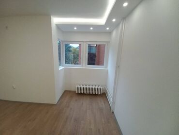 Prodaja stanova: Lux stan odmah useljiv. Stan je kompletno renoviran,naj savremeninim — 3