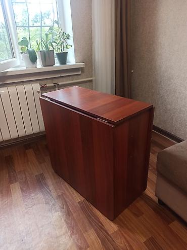 стол для урока: Стол трансформер Для зала, Стол-книжка, цвет - Коричневый — 1