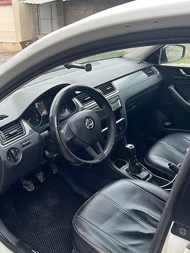 Skoda: Skoda Rapid: 2017 г., 1.6 л, Механика, Бензин, Седан — 7