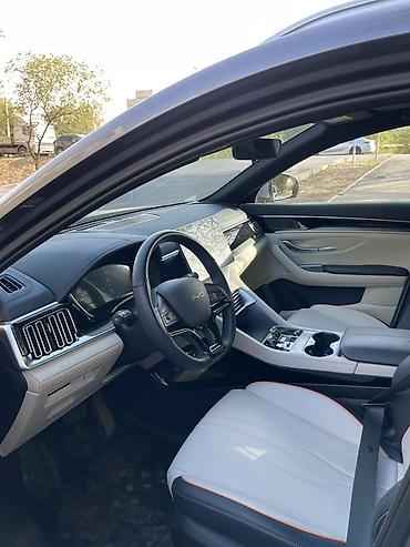 BYD: BYD Song Plus: 2024 г., Автомат, Гибрид, Кроссовер — 6