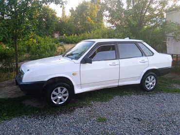 ваз v8: ВАЗ (ЛАДА) 2109: 2001 г., 1.5 л, Механика, Бензин, Седан