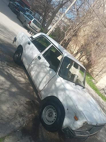 VAZ (LADA): VAZ 2107 sedan - Kuzov: ağ rəng, 4 qapı, klassik “yeddi” gövdə — 5