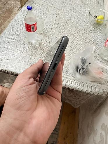 usb iphone: IPhone 11, 64 GB, Qara, Face ID — 4