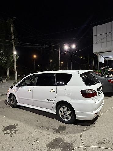 ayn: Toyota Ipsum: 2002 г., 2.4 л, Газ, Минивэн — 3