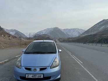 купить зикр в бишкеке: Honda Fit: 2003 г., 1.3 л, Вариатор, Бензин