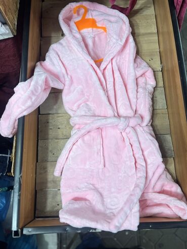 Другие товары для детей: Детские халаты Адрес: рынок Орто-Сай «Оберон» 1️⃣📍7 ряд 122 кон-р — 5