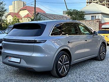 byd e2 2024: Lixiang L6: 2024 г., 1.5 л, Автомат, Гибрид, Кроссовер — 8