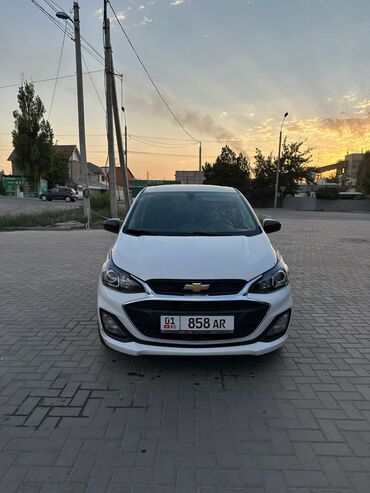 срочна машина: Chevrolet Spark: 2020 г., 1 л, Вариатор, Бензин, Хетчбек