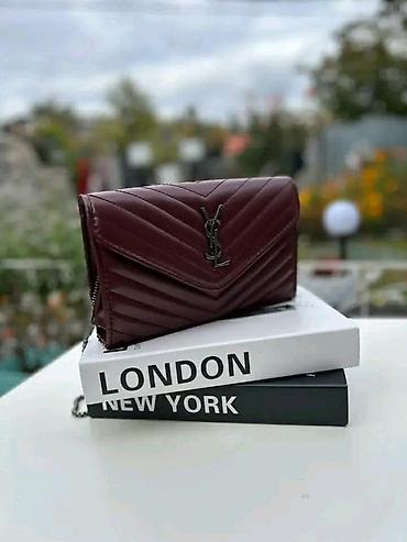 torba za gepek: Torbice 3100 din
💋 — 6