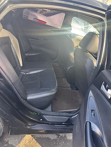 Hyundai: Hyundai Sonata: 2011 г., 2 л, Автомат, Газ, Седан — 15