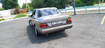 мерседес 124 2 0: Mercedes-Benz 230: 1991 г., 2.3 л, Механика, Бензин, Седан