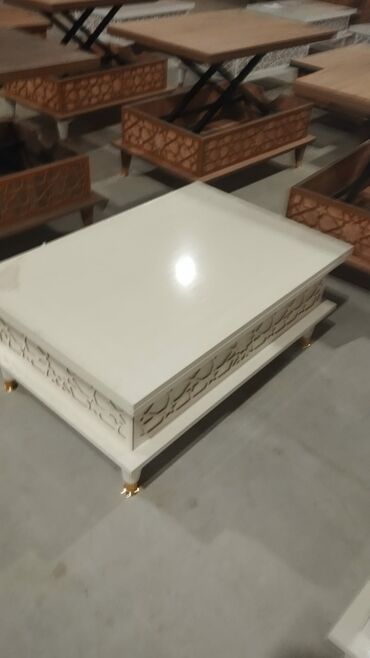 Masalar: Jurnal masası, Yeni, Laminat, Dördbucaq masa — 9