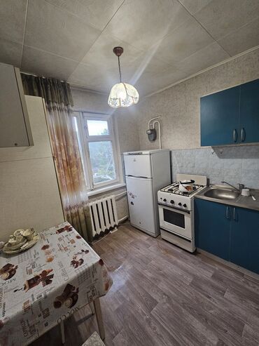 московская фучика: 1 комната, 32 м², 104 серия, 4 этаж, Косметический ремонт