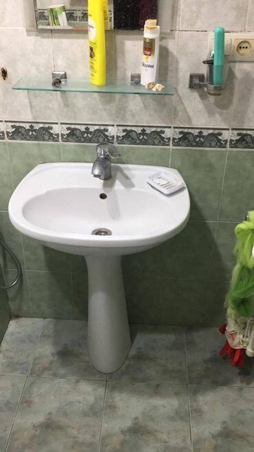 Köhnə tikili: Bakı, 4 otaqlı, Köhnə tikili, m. Əhmədli, 105 kv. m — 26